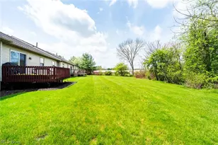344 Myron St, Hubbard, OH 44425 - Photo 39