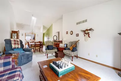 344 Myron Street, Hubbard, OH 44425 - Photo 17
