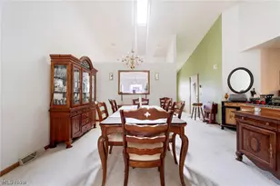 344 Myron St, Hubbard, OH 44425 - Photo 15