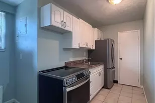 11720 Edgewater Dr, Oakwood, OH 44107 - Photo 5