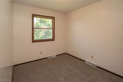 3615-3617 Mount Pleasant Street NW, North Canton, OH 44720 - Photo 15