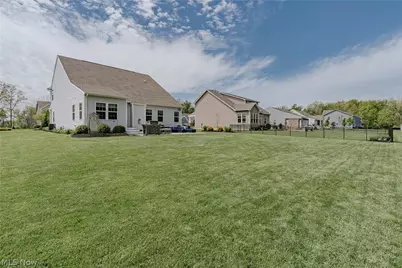 9049 Winfield Lane, North Ridgeville, OH 44039 - Photo 33