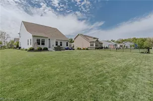 9049 Winfield Ln, North Ridgeville, OH 44039 - Photo 33