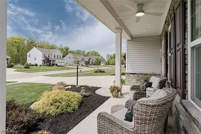 9049 Winfield Lane, North Ridgeville, OH 44039 - Photo 3