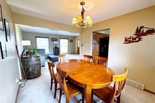 17051 Hunting Meadows Dr, Strongsville, OH 44136 - Photo 13