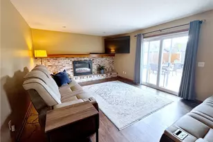 17051 Hunting Meadows Dr, Strongsville, OH 44136 - Photo 15