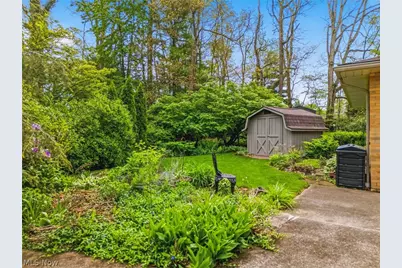 5080 Shamrock Avenue NW, North Canton, OH 44720 - Photo 33