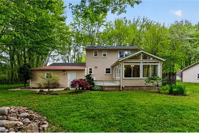 1097 Center Street E, Warren, OH 44481 - Photo 11