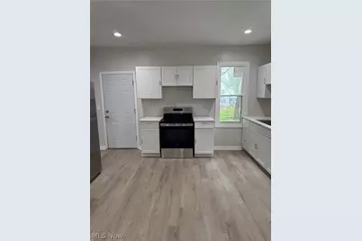 434 5th Street SW, Massillon, OH 44647 - Photo 7