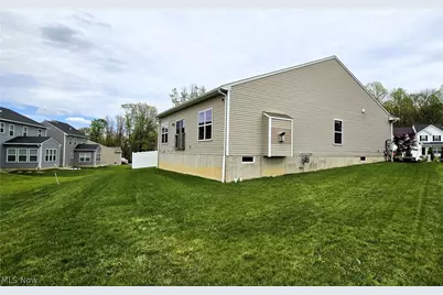 3434 Timber Trail, Uniontown, OH 44685 - Photo 3
