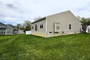 3434 Timber Trail, Uniontown, OH 44685 - Photo 3