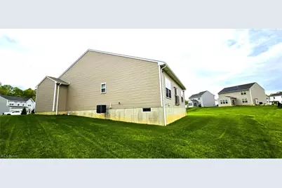 3434 Timber Trail, Uniontown, OH 44685 - Photo 5