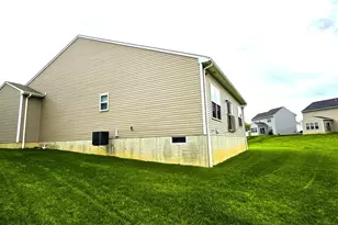 3434 Timber Trail, Uniontown, OH 44685 - Photo 5