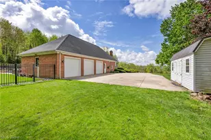 885 McKee Trail, Hinckley, OH 44233 - Photo 41