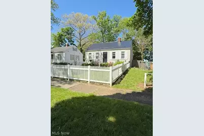 238 The Brooklands, Akron, OH 44305 - Photo 3