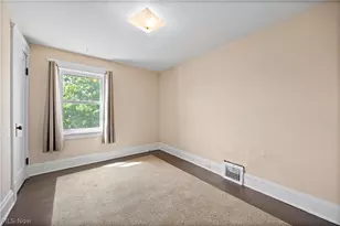 3810 Russell Ave, Parma, OH 44134 - Photo 23