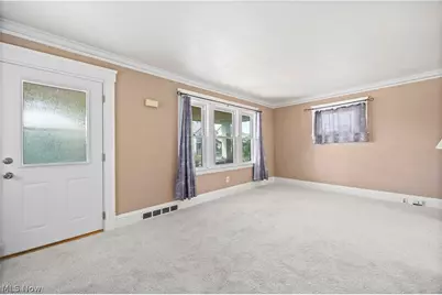 3810 Russell Avenue, Parma, OH 44134 - Photo 15