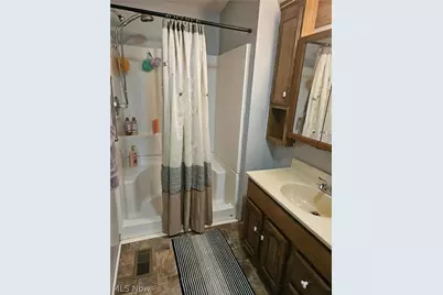 12833 Techniglas Road NE, Newark, OH 43055 - Photo 17