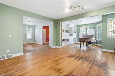 1786 W 52nd Street, Loveland, OH 44102 - Photo 9