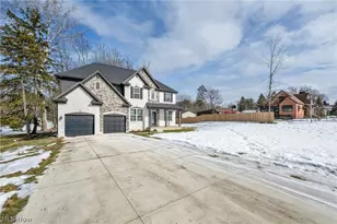 19736 Westwood Dr, Strongsville, OH 44149 - Photo 3
