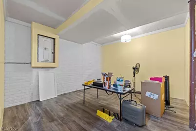 998 Sunrise Way, Akron, OH 44312 - Photo 33