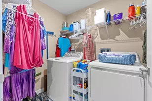 998 Sunrise Wy, Akron, OH 44312 - Photo 25