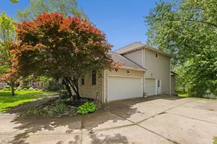 6962 Mapleridge Cir NW, Canton, OH 44718 - Photo 39