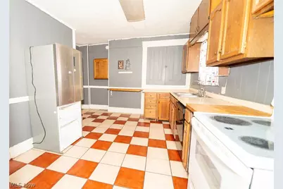 337 3rd Street NW, New Philadelphia, OH 44663 - Photo 13