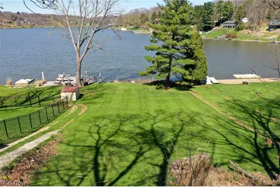 166 Cheyenne Trail, Malvern, OH 44644 - Photo 3