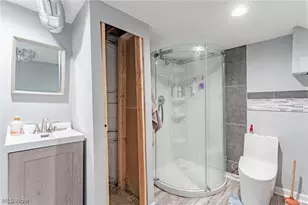 5264 E 117th St, Garfield Heights, OH 44125 - Photo 17