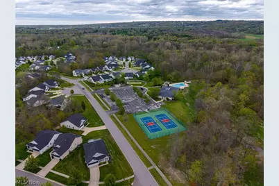 10500 W Ravine View Court, North Royalton, OH 44133 - Photo 11