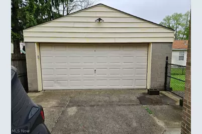 2293 Quayle Drive, Akron, OH 44312 - Photo 3