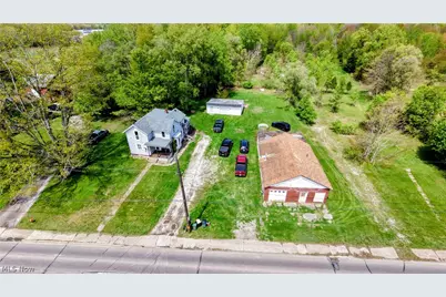 406 E Main Road, Conneaut, OH 44030 - Photo 3