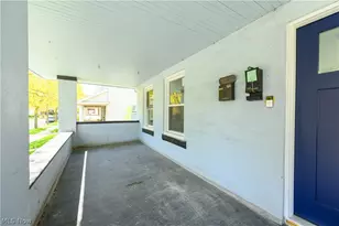 2016 Halstead Ave, Oakwood, OH 44107 - Photo 3