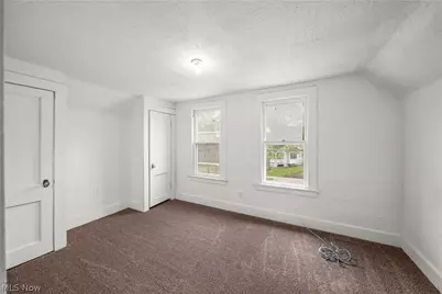 642 Parkman Road NW, Warren, OH 44485 - Photo 7