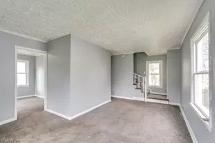 1090 Greenwood Ave, Akron, OH 44320 - Photo 3