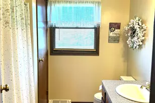 3906 Webb Rd, Ravenna, OH 44266 - Photo 19
