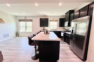 4025 N Steels Cir, Stow, OH 44224 - Photo 9