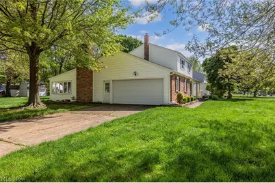 32696 Surrey Lane, Avon Lake, OH 44012 - Photo 5