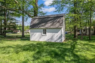 32696 Surrey Ln, Avon Lake, OH 44012 - Photo 13