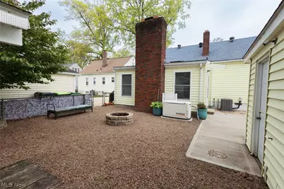 241 Inwood Boulevard, Avon Lake, OH 44012 - Photo 9