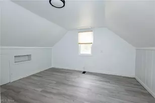 241 Inwood Blvd, Avon Lake, OH 44012 - Photo 33