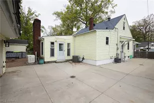 241 Inwood Blvd, Avon Lake, OH 44012 - Photo 11