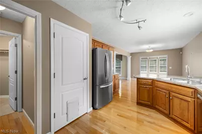 407 Clearbrook Drive, Avon Lake, OH 44012 - Photo 27