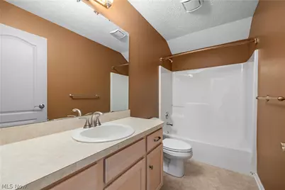 407 Clearbrook Drive, Avon Lake, OH 44012 - Photo 33