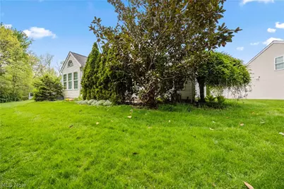 407 Clearbrook Drive, Avon Lake, OH 44012 - Photo 45