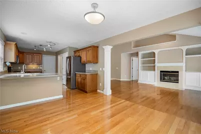 407 Clearbrook Drive, Avon Lake, OH 44012 - Photo 19