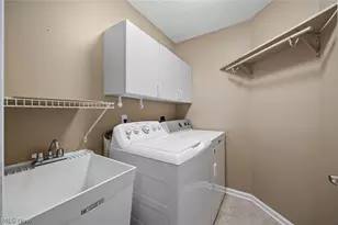 407 Clearbrook Dr, Avon Lake, OH 44012 - Photo 29
