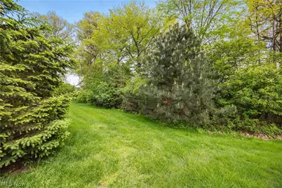 407 Clearbrook Drive, Avon Lake, OH 44012 - Photo 41