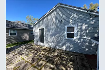 5755 Lake Road W #6, Ashtabula, OH 44004 - Photo 15